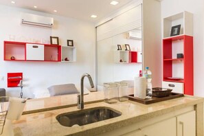 Apartment (202A) | Private kitchen