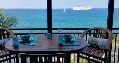 ** CONDO PENTHOUSE IMPRESSIONNANT OCEAN FRONT 7TH FLOOR **