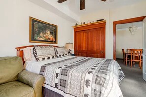 2 chambres, fer et planche à repasser, lit parapluie, Wi-Fi gratuit
