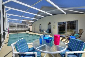 Outdoor pool, pool loungers
