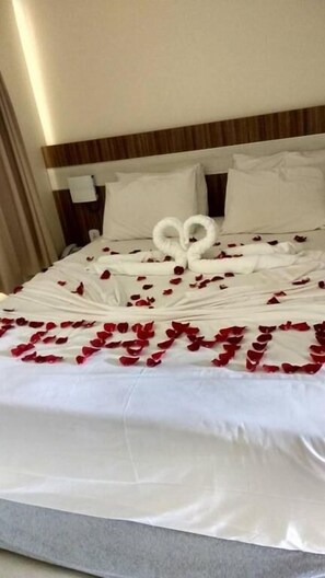 1 kamar tidur, minibar, tirai kedap cahaya, dan kedap suara