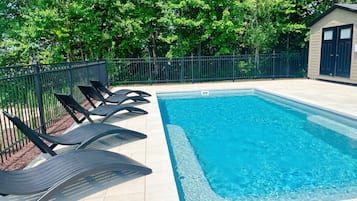 Piscine extérieure (ouverte en saison)