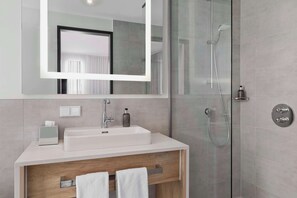 Bathroom - Stellaris Apartment Hotel (Garching)