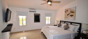 Specially design 6 bedroom villa with king beds
