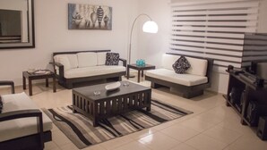Villa, 6 Schlafzimmer | Wohnzimmer