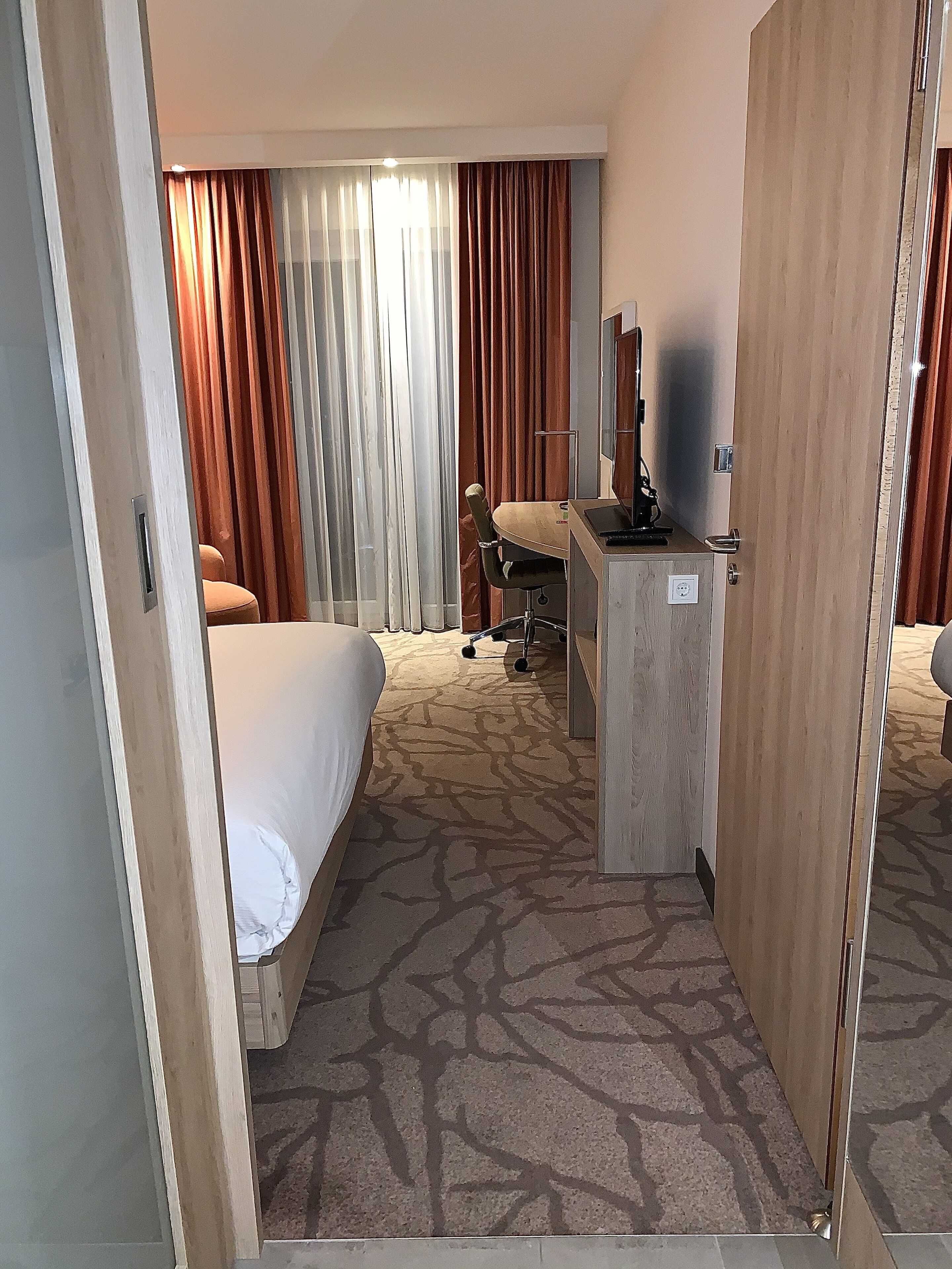 in-room safe, desk, iron/ironing board, free wifi