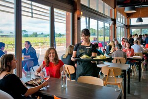 2 restaurants, breakfast, lunch served; local and international cuisine