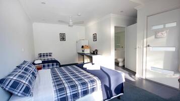 Motel Unit