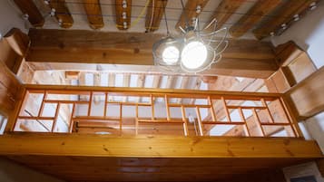 Family Duplex, Non Smoking, Private Bathroom (Ondol) | 1 bedroom, soundproofing, free WiFi, bed sheets