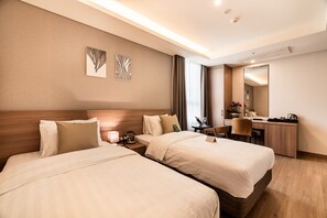 Standard Twin Room | Premium bedding, down comforters, desk, blackout drapes - WD Hotel (Seoul)