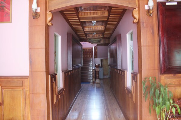 Interior detail - L.A Hotel (Battambang)