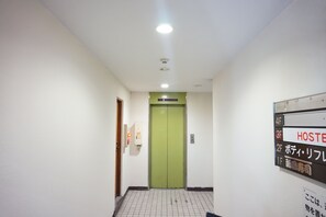 Interior - Hostel Rakutsuki (Osaka)