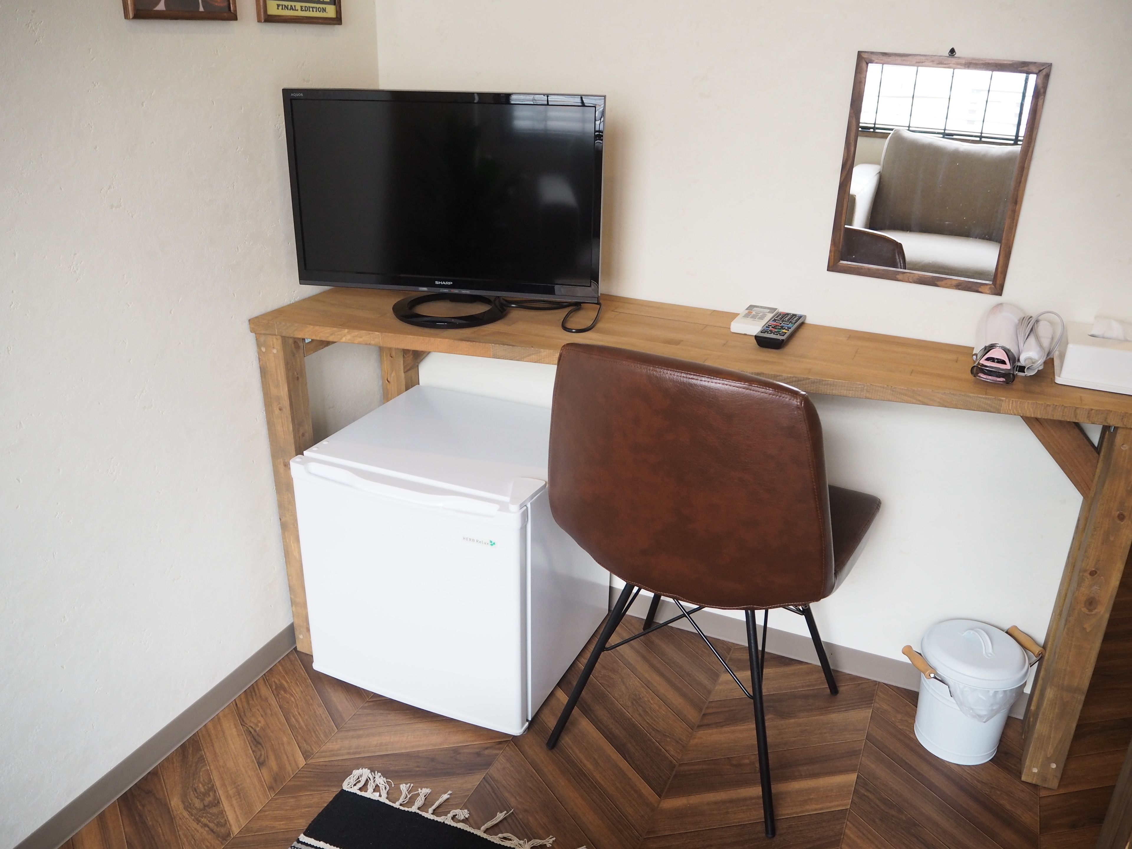 twin room 2 | room amenity