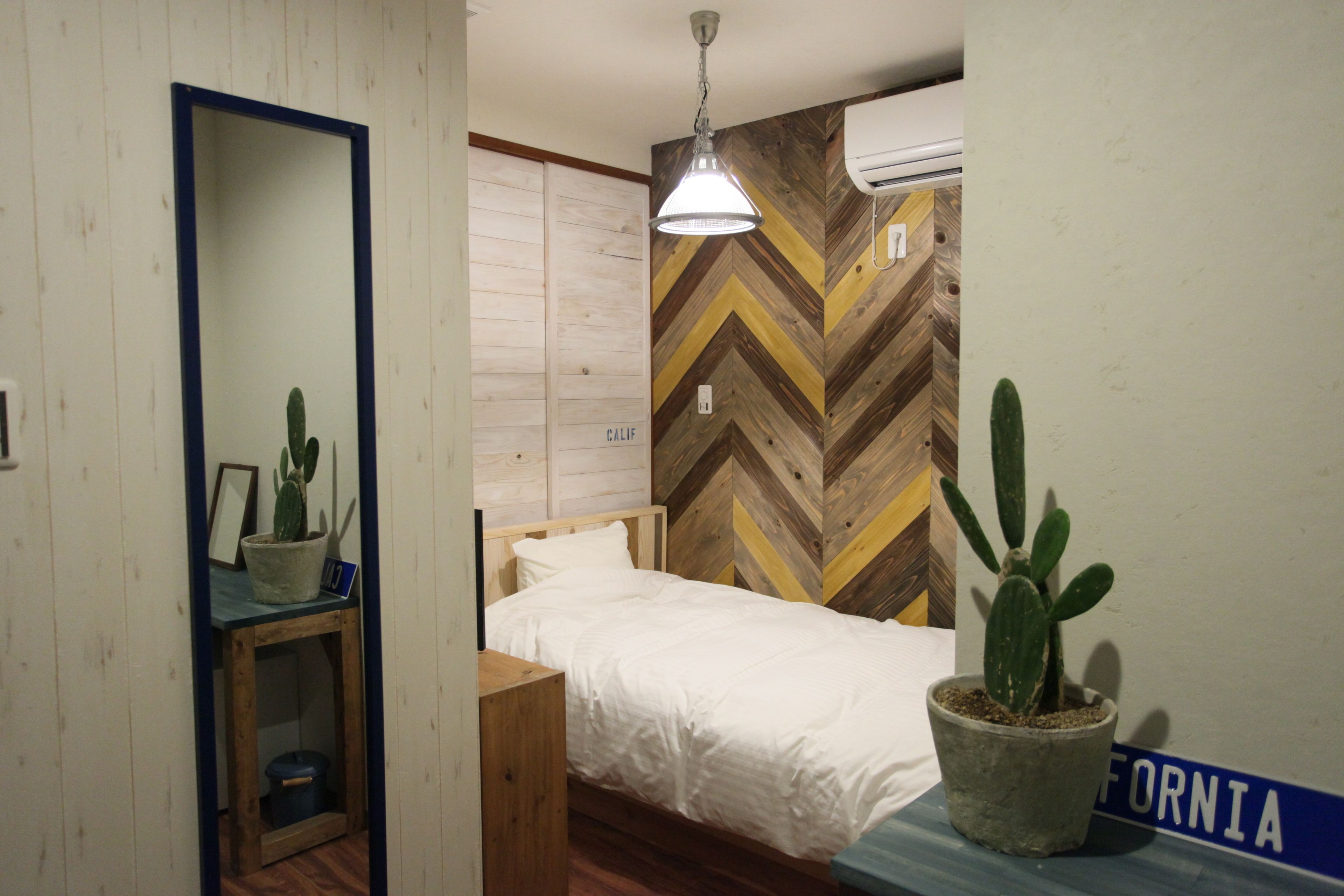 single room | free wifi