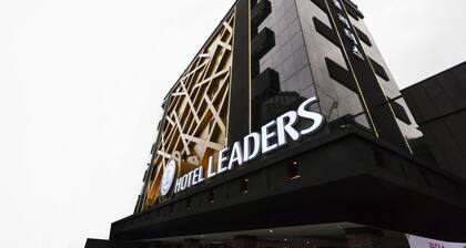 Hotel Leaders