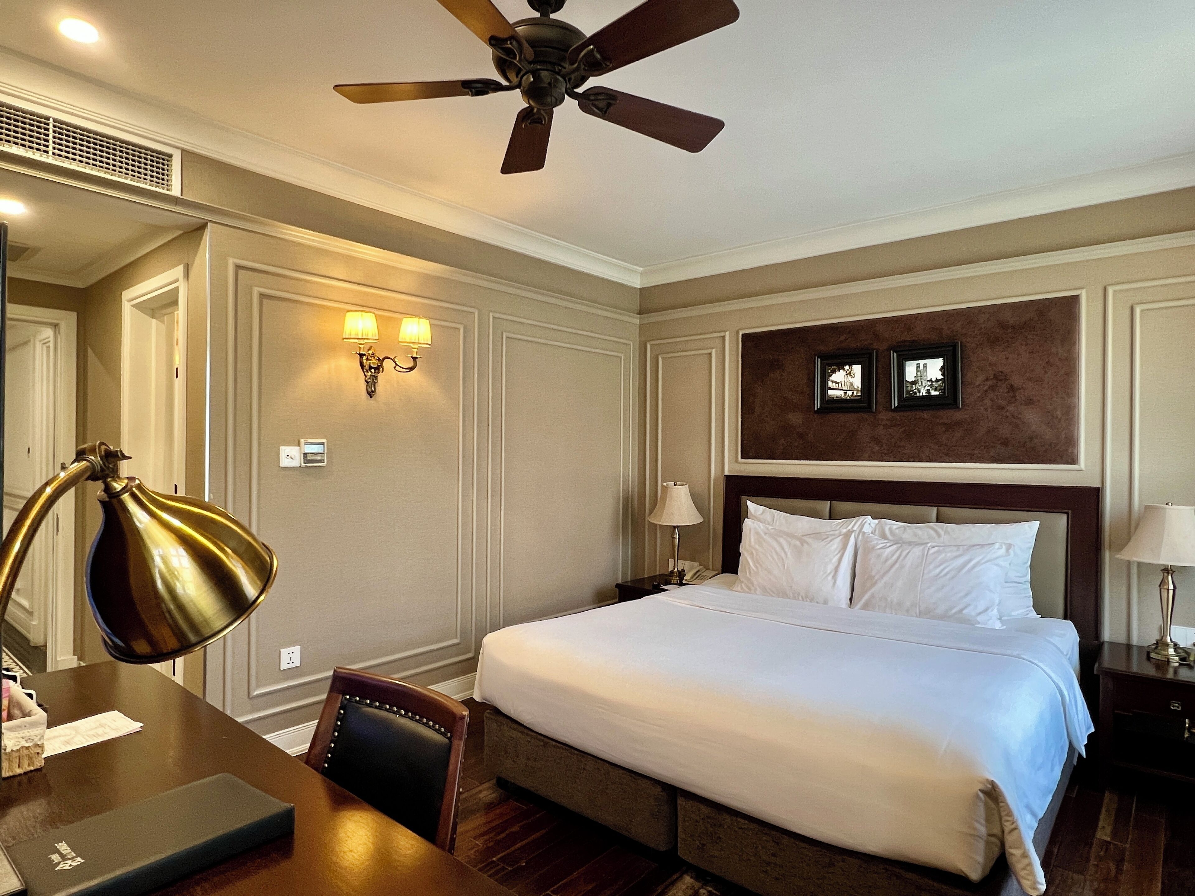 deluxe room, city view | 1 bedroom, premium bedding, pillow-top beds, free minibar items