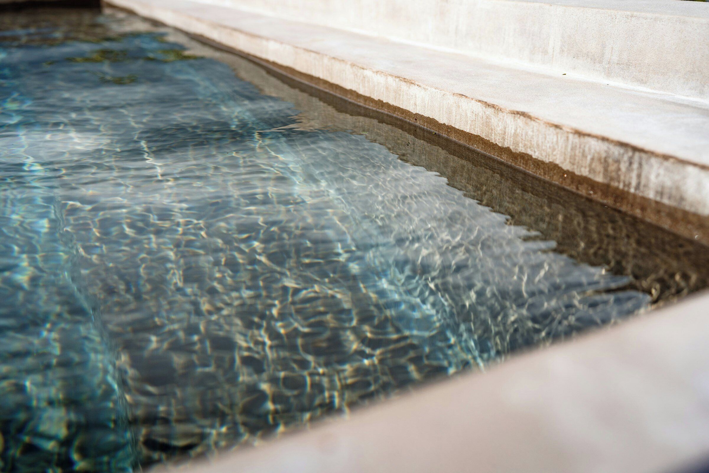 Piscina externa sazonal
