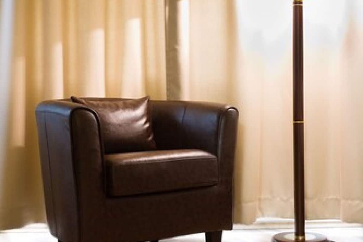 desk, blackout curtains, soundproofing, free cots/infant beds