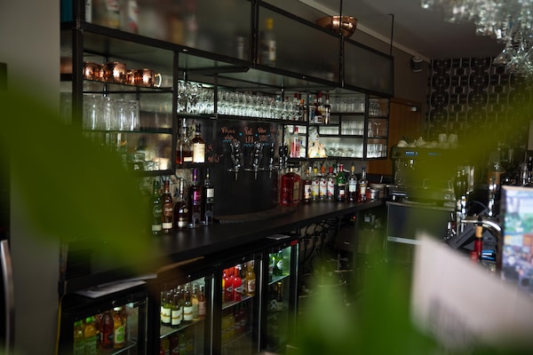 Bar (en la propiedad)