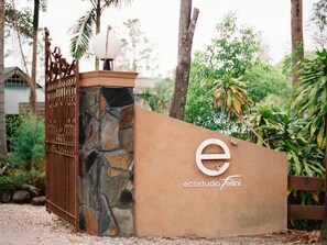 Property entrance - Ecostudio Fellini (Mudgeeraba)