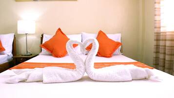 Apartment, 1 Bedroom | 1 bedroom, minibar, in-room safe, desk