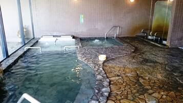 ุณุงููุง