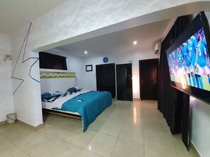 Signature Apartment, 1 Bedroom, Kitchen, Executive Level | Premium bedding, down duvets, individually decorated - Epic Homes (Lagos)
