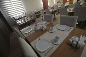 Turkish cuisine - Helikon Business Hotel (Istanbul)