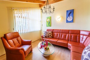 Junior Suite | Living area - Wellness Resort Romantika (Hauzenberg)