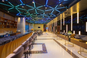 2 quầy bar/khu lounge 