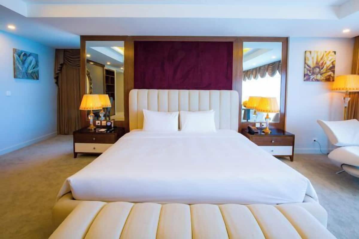1 Schlafzimmer, Minibar, Zimmersafe, Schreibtisch