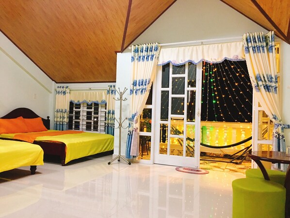 Familienzimmer | Schallisolierte Zimmer, kostenloses WLAN, Bettwäsche