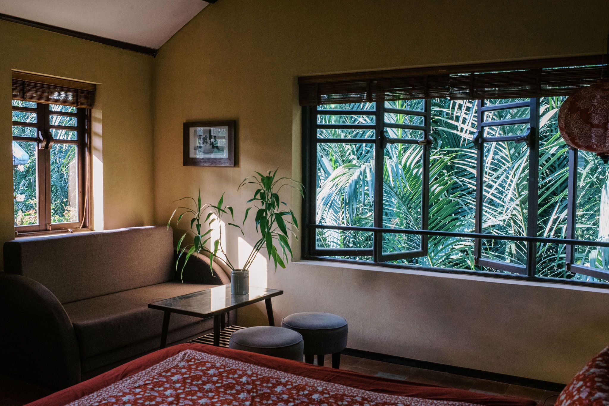 magga sunset coco river studio | living area