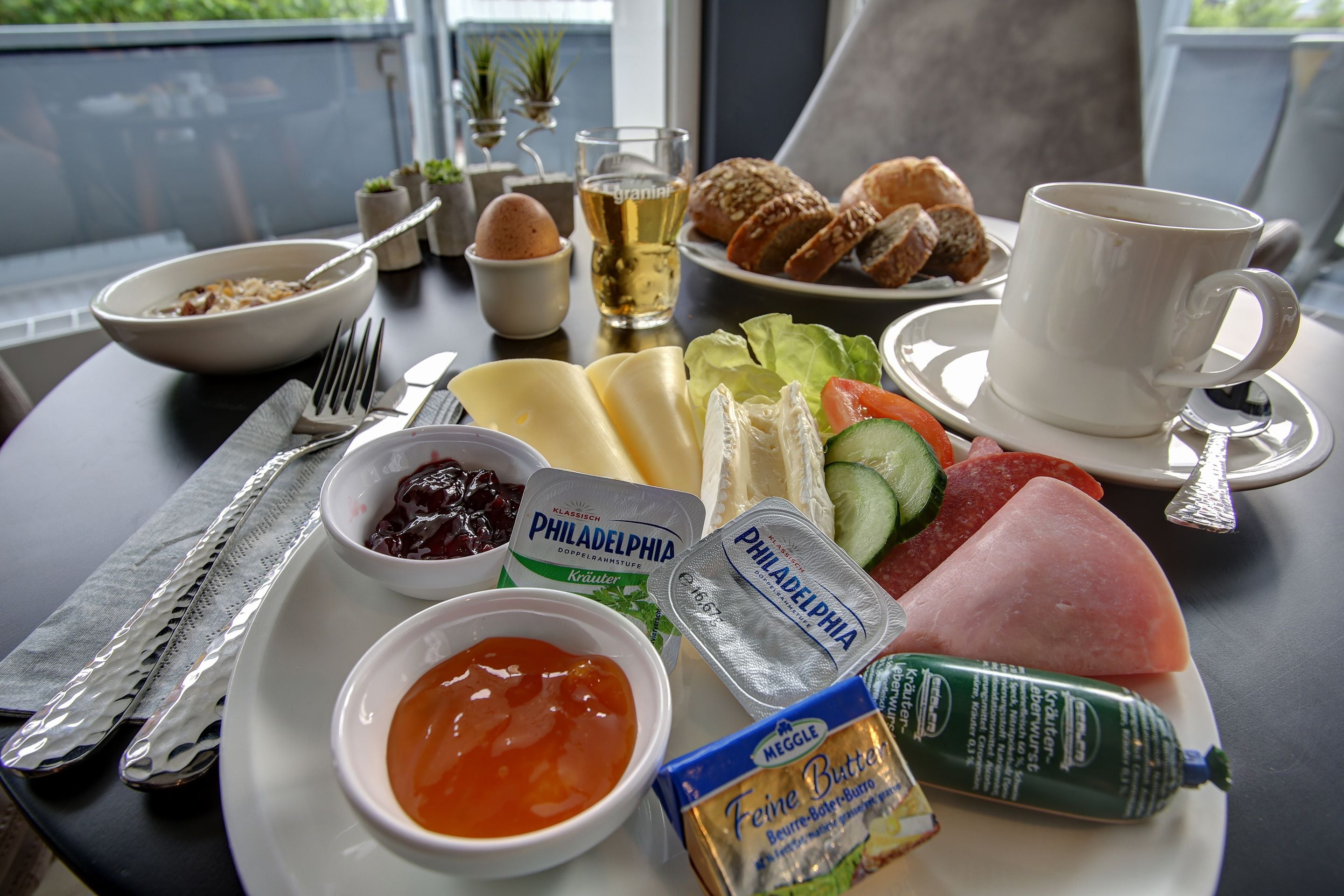 daily buffet breakfast (eur 17.9 per person)