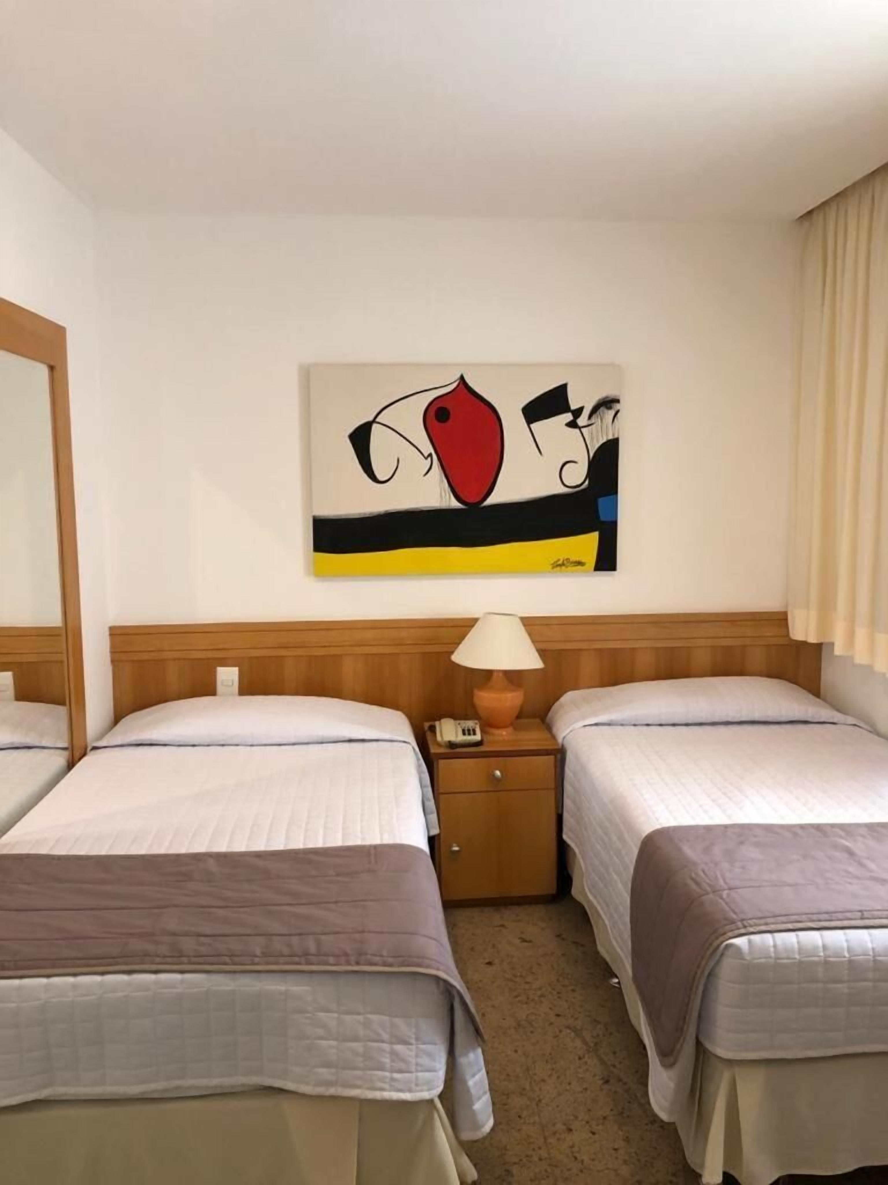 in-room safe, blackout curtains, free wifi, bed sheets