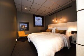 Blackout drapes, soundproofing, iron/ironing board, free WiFi - Svalbard Hotell - The Vault (Longyearbyen)