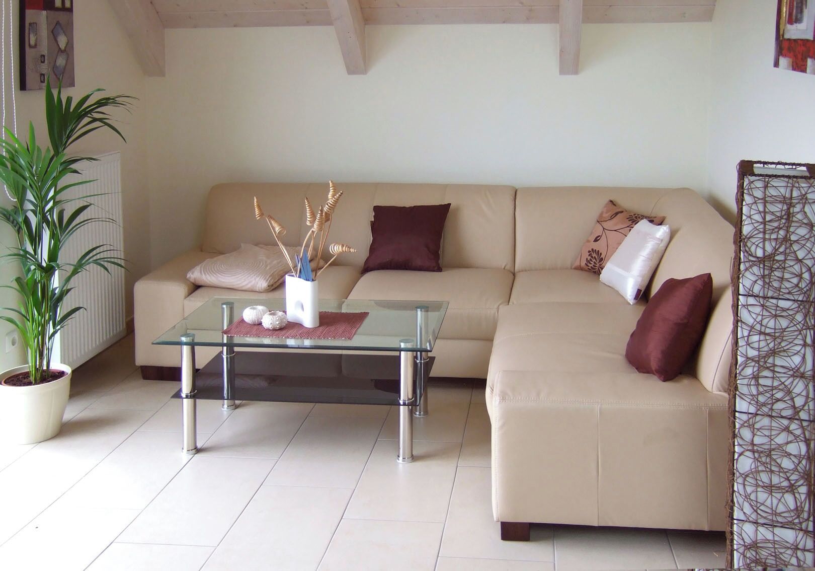 comfort suite, balcony | living area