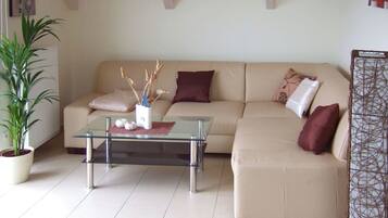 Comfort-Suite, Balkon | Wohnbereich