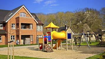 Außen-Kinderspielplatz