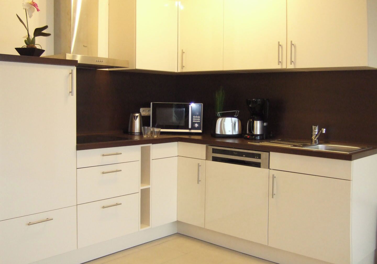 comfort suite, balcony | private kitchen