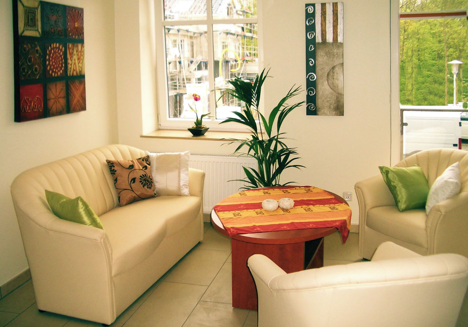 family apartment | living area