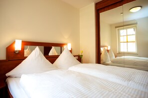 舒適雙人房, 露台 | 防敏寢具、床單