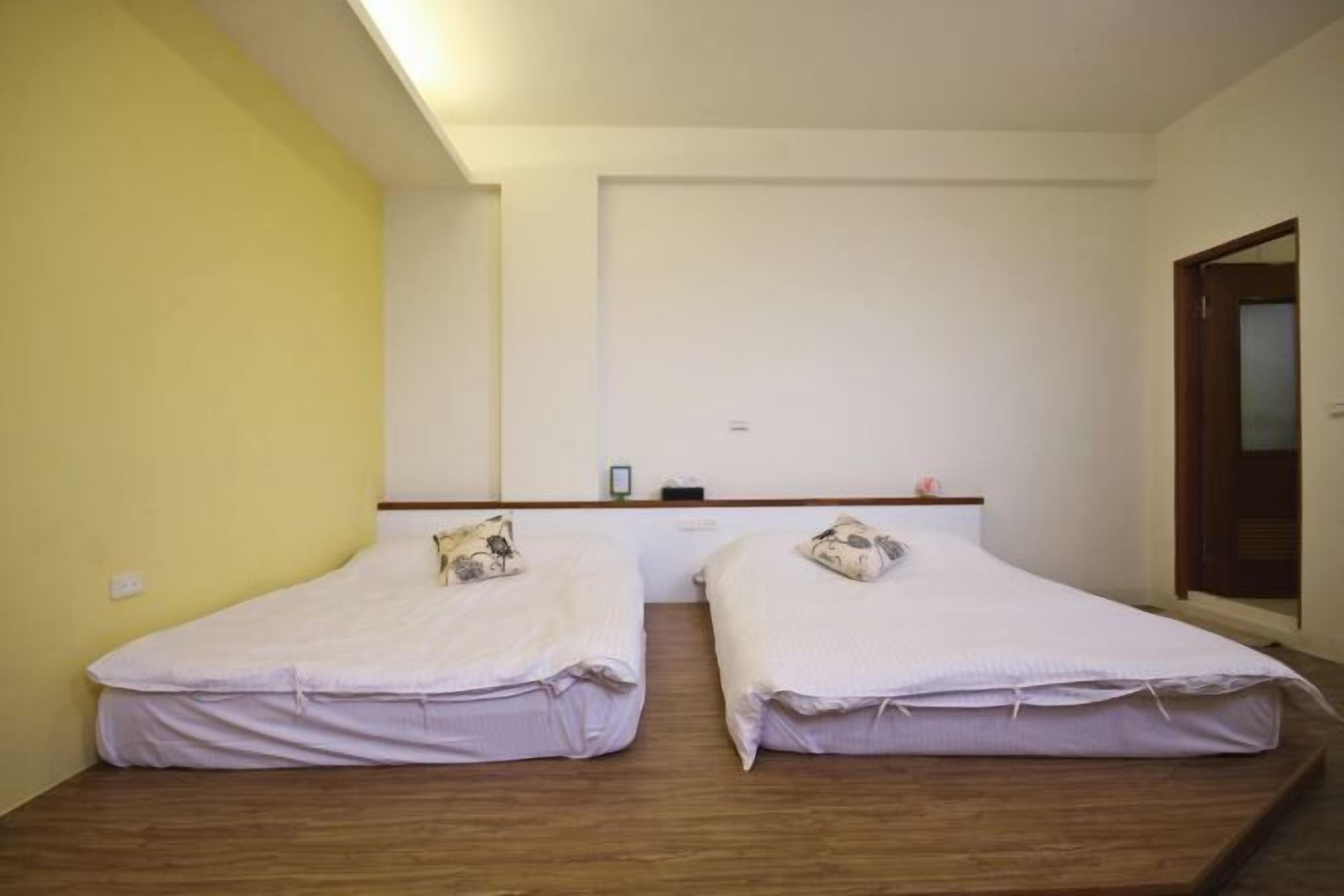 Individually furnished, blackout drapes, soundproofing, free WiFi