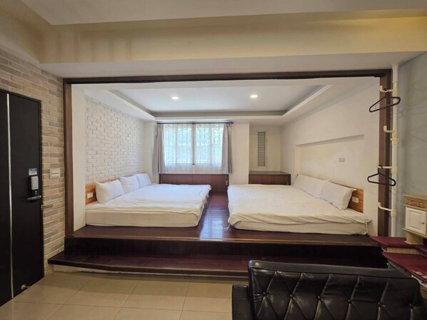 Luksushuone | Yksilöllisesti kalustettu, pimennysverhot, äänieristys, ilmainen Wi-Fi