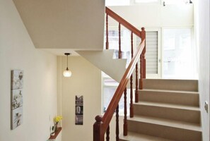 Interior - Puri Stay Q House (Puli)