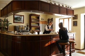 Bar (en la propiedad)