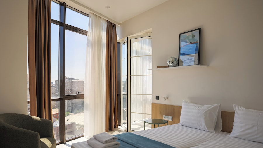 RIS Central Apartments Yerevan