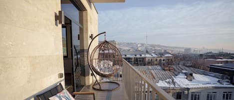 1BDR Apartment on Abovyan 35/1 | Terrasse/Patio