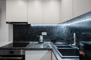 Design Apartment, 2 Bedrooms (Abovyan 16) | Private kitchen | Griddle, eco-friendly cleaning products