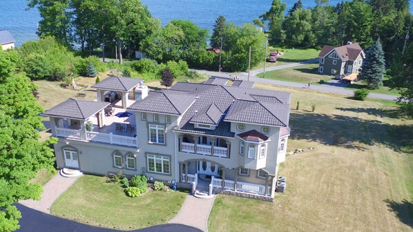 Aerial view - Riverview B&B (Leeds and the Thousand Islands)
